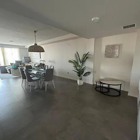Luxury Seaview 3 Beds Blue 2104 アパート *